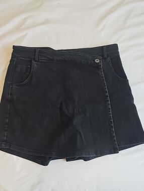 Classic Black Denim Skort - Women